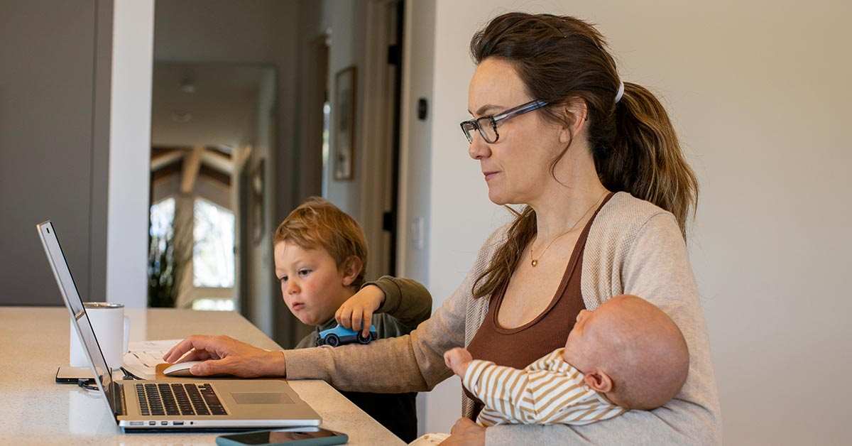 Disparities in Life Evaluation: A Closer Look at U.S. Working Women and Men