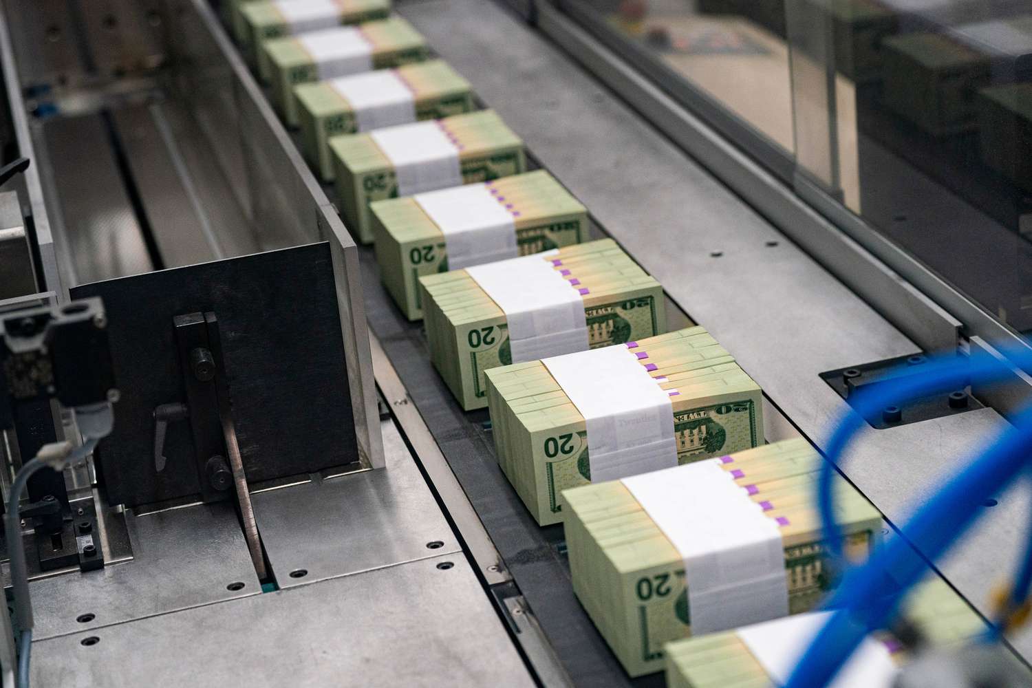 Assessing the Permanence of Damage to the Dollar’s Status