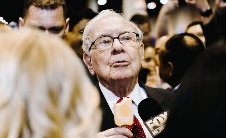 Warren Buffett Criticizes U.S. Trade Policy: Calls for Responsible Commerce