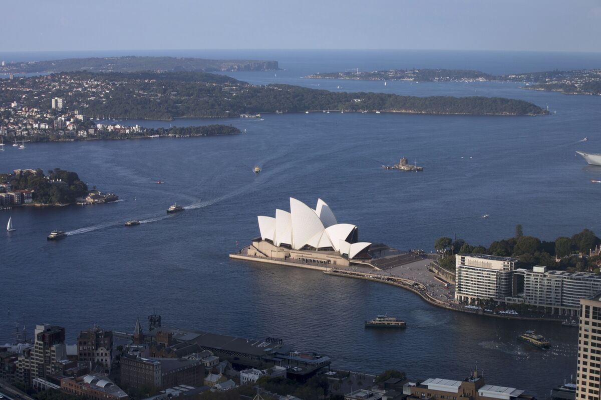 AirTrunk Billionaire Expands Real Estate Portfolio in Sydney