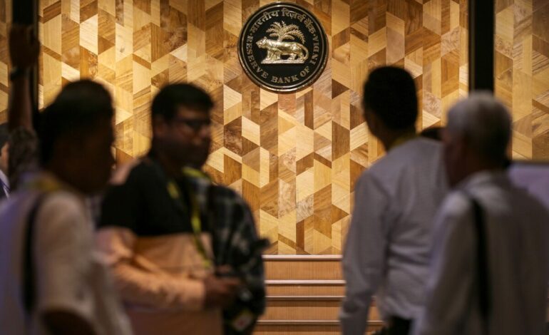 RBI Panel Advocates for Longer Bond Trading Hours for Foreign Investors