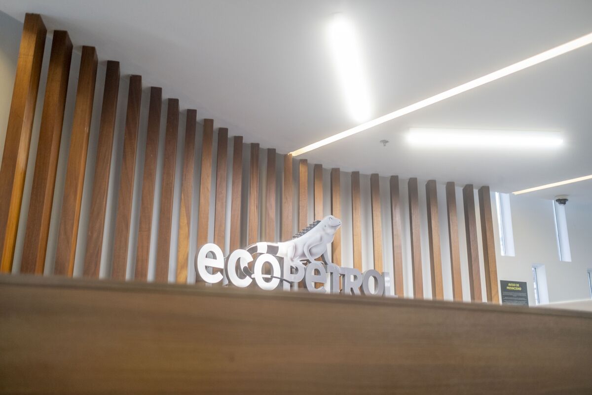 Ecopetrol Faces $2.2 Billion Tax Challenge Amid Union Concerns