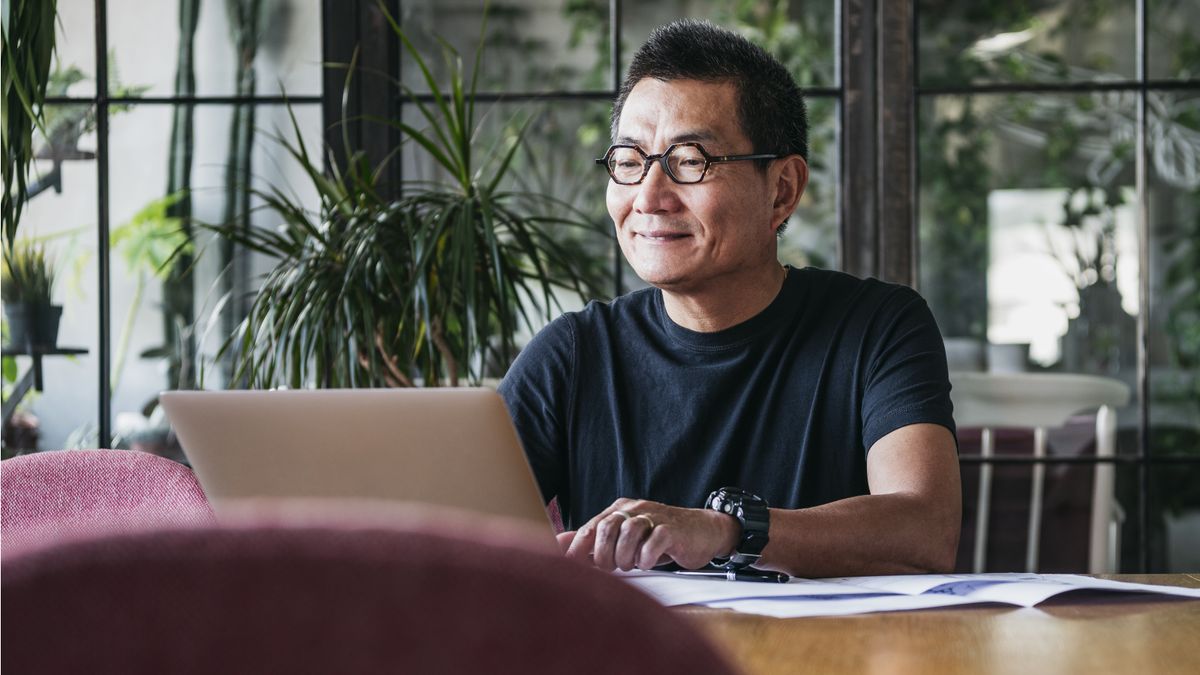 Strategic Financial Planning: Navigating Market Downturns