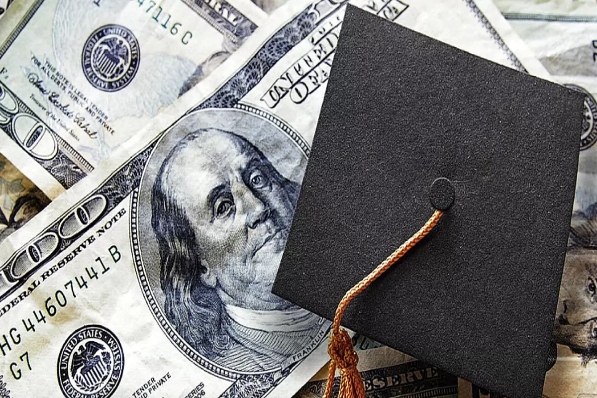 What to Do When Your Student Loans Are in Default as Debt Collection Resumes