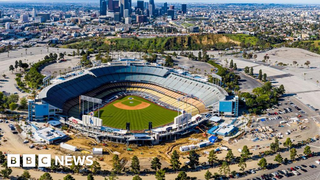 Dodgers Deny Entry to Immigration Agents at Los Angeles Stadium
