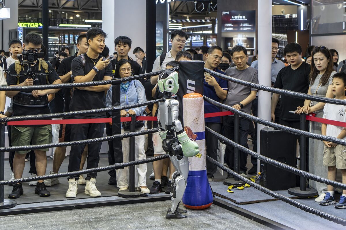 China Poised to Lead Global $4.8 Trillion AI Market by 2025