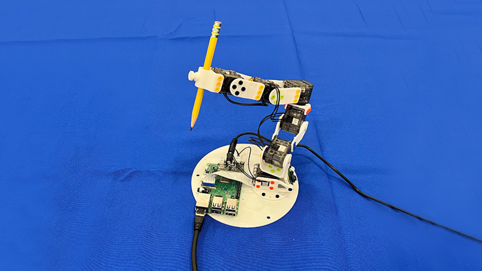 MIT Unveils AI to Control Robots with Single Camera Vision