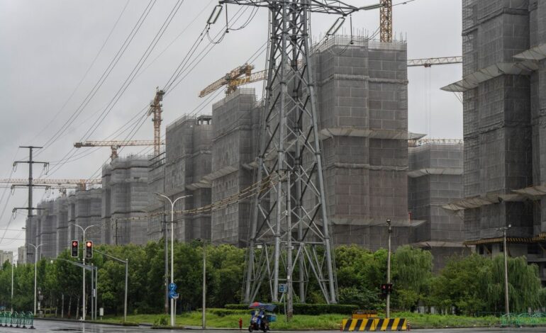 China’s Real Estate Market at Risk: Impact of Government Inaction on Struggling Property Stocks