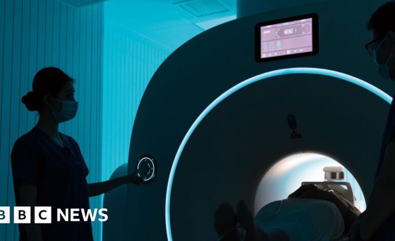 Tragic Incident: Man Fatally Drawn into MRI Machine by Metallic Necklace