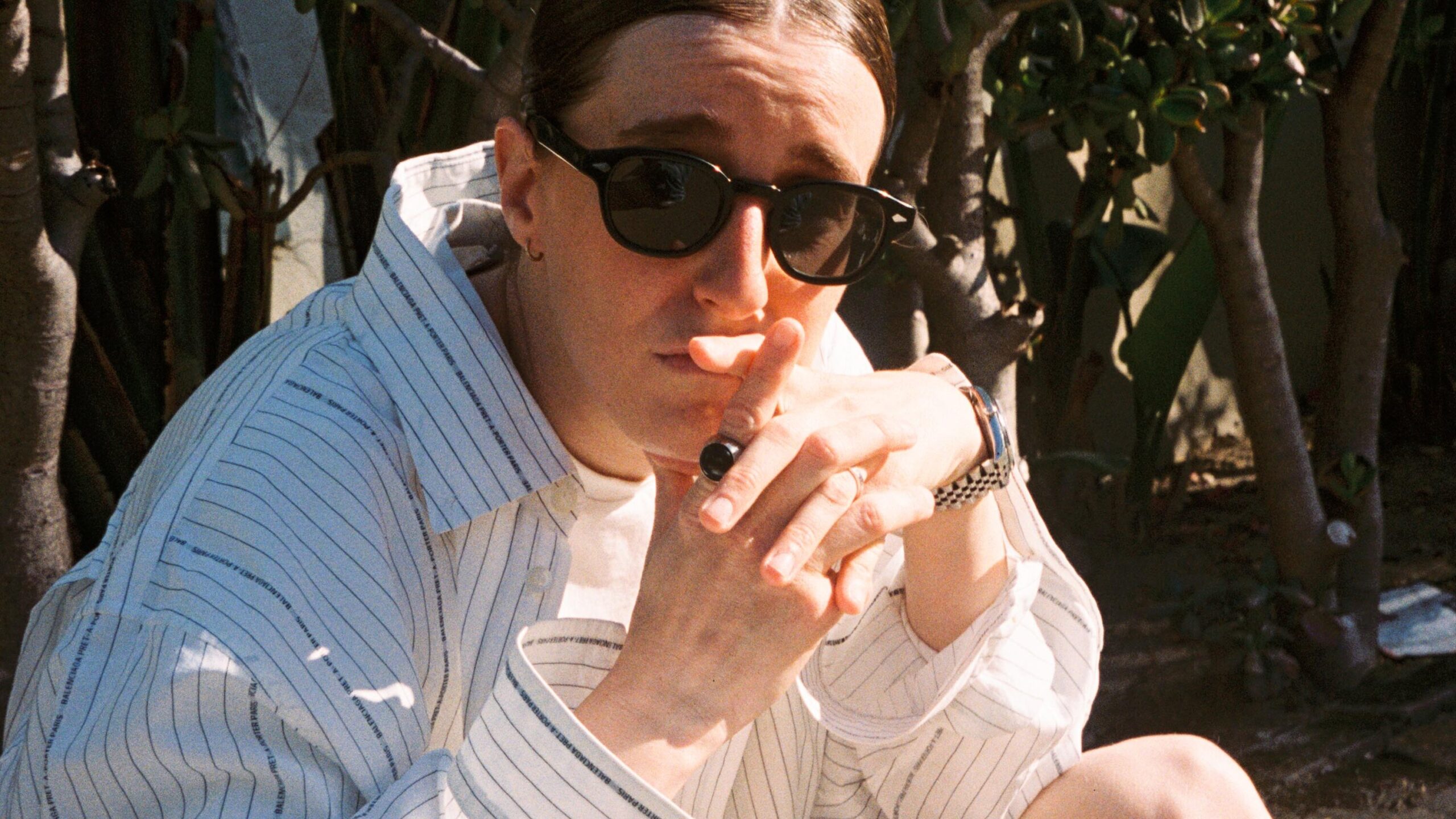 Robby Hoffman Shines in ‘Hacks’ and ‘Dying for Sex’: A Comedic Mastery