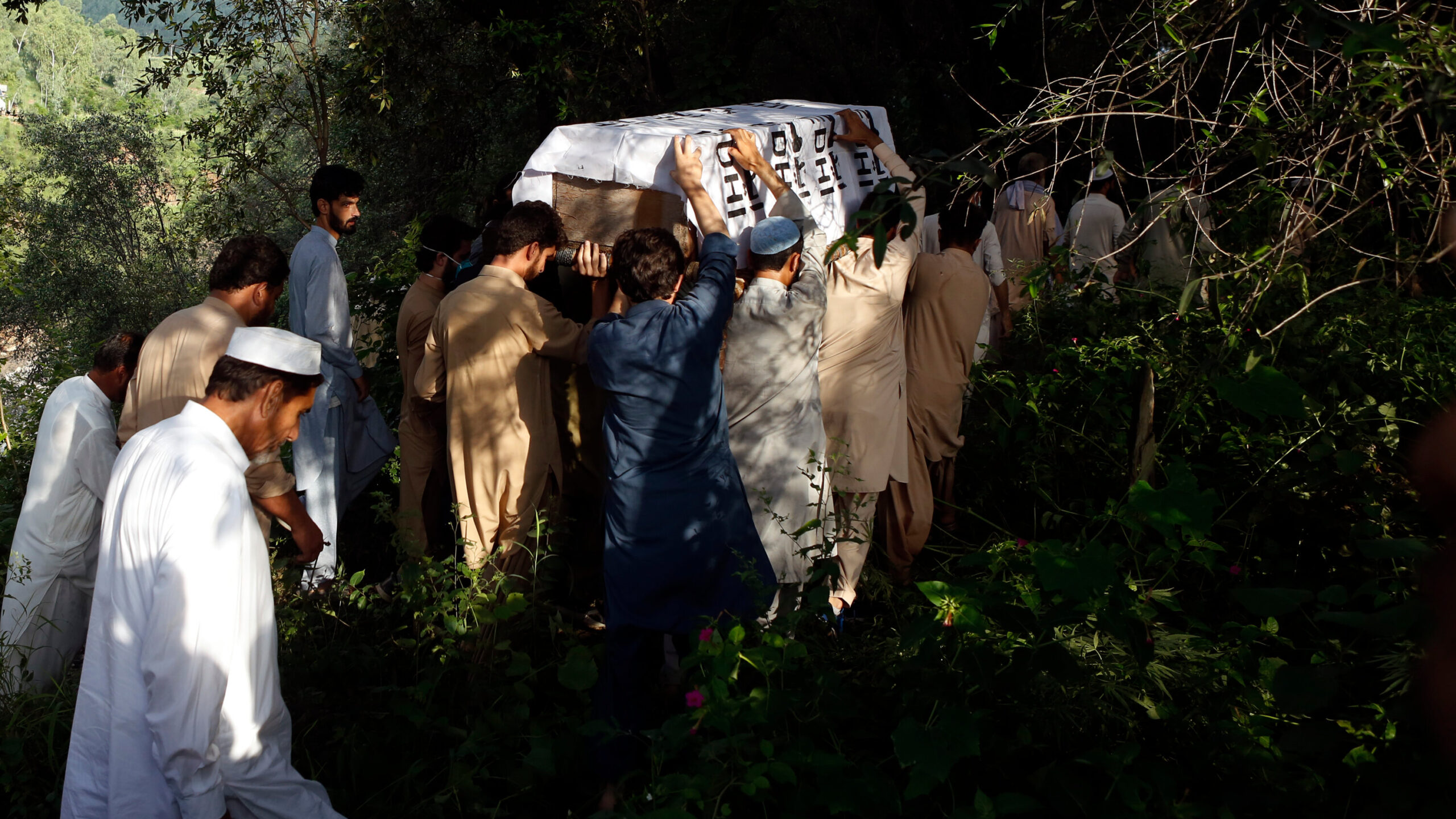 Devastating Floods Impact Pakistani Village: Witness Accounts and Aftermath
