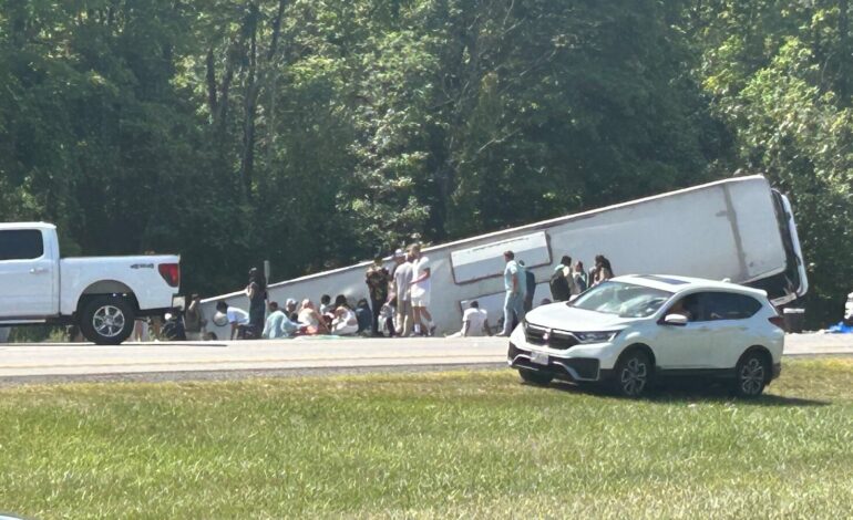 iTour Bus Incident in Western New York: Passenger Safety Concerns and Investigation