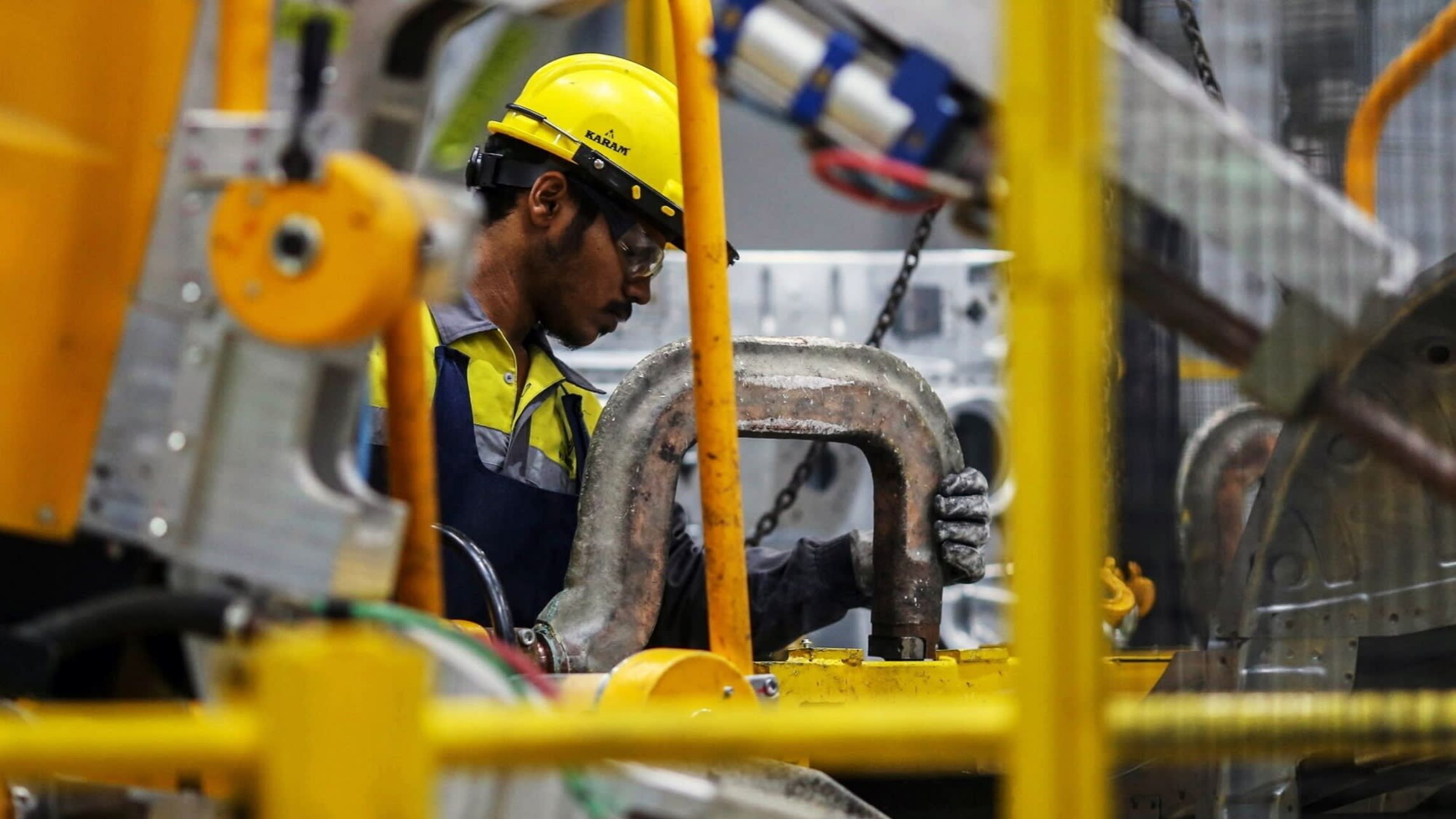 Global Debt Markets Attract EM Companies Amid Falling Risk Premiums