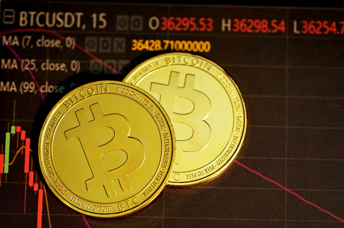 Bitcoin: Queda Acentuada para US$ 87 Mil