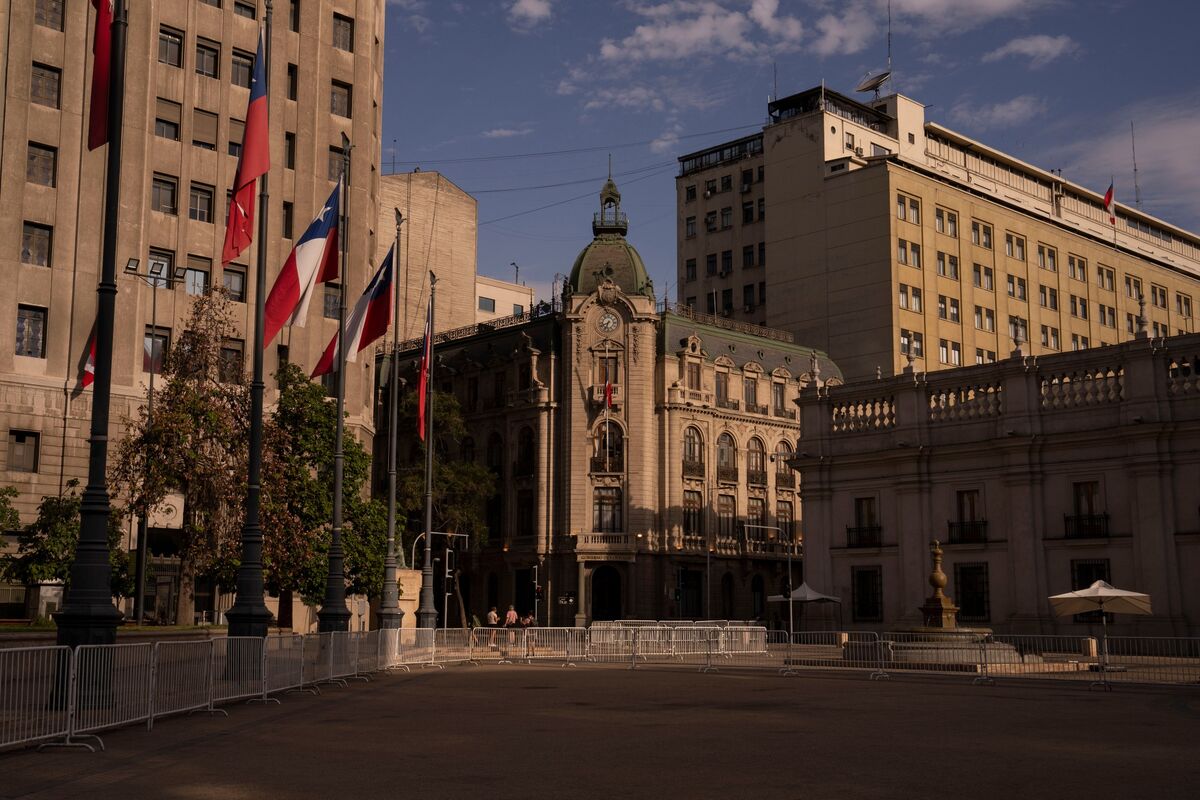 Chile Initiates 2026 with Strategic Dollar and Euro Bonds Issuance