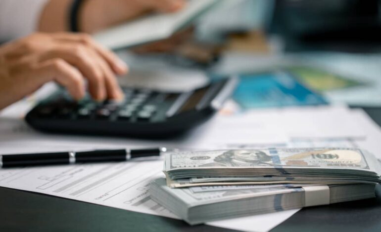 Crucial Financial Advice: Insights from 9 Seasoned Planners