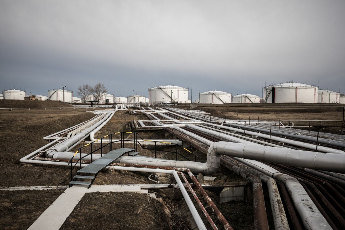 Gas Storage Concerns Drive Critical European Price Spread to June Lows