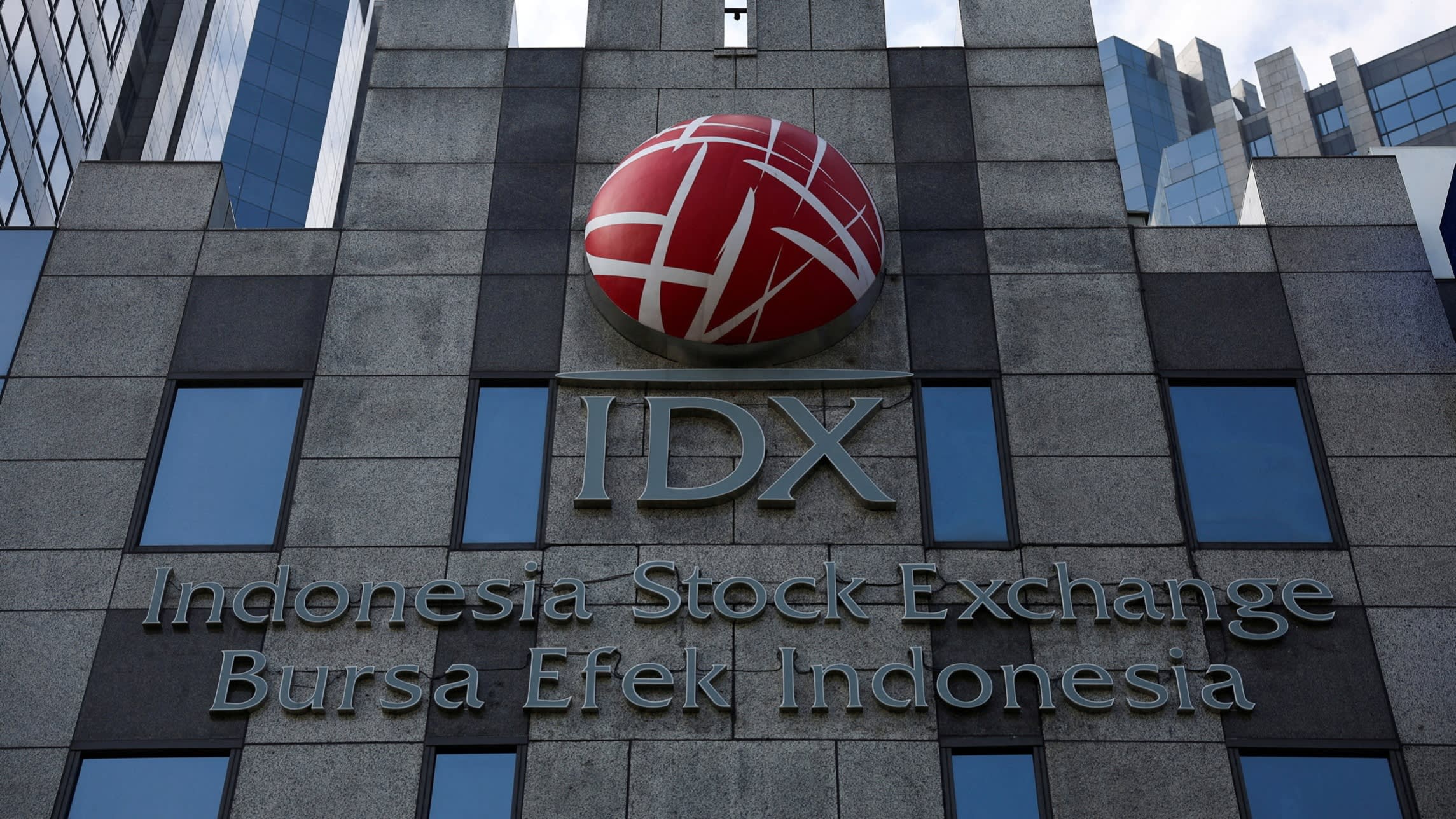 Indonesian Stock Market Turmoil: Analyzing the Causes and Implications