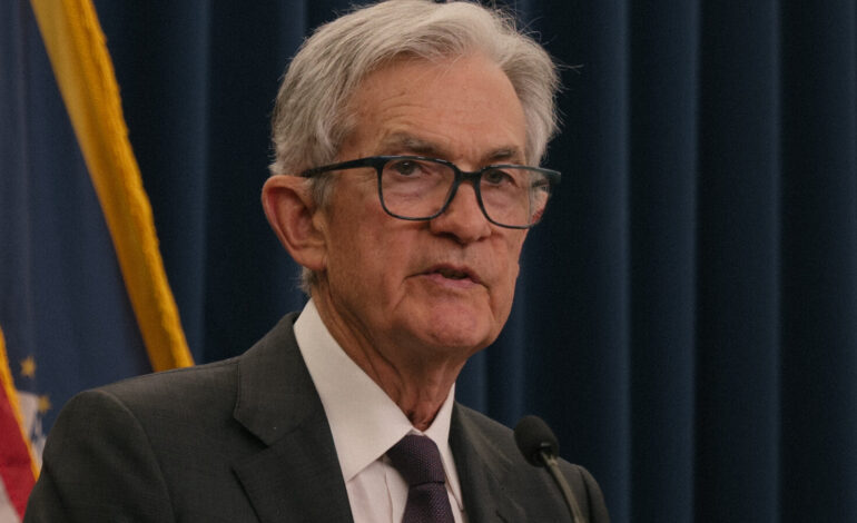 Republicans React to Fed Chair Investigation Amid Iran Protests