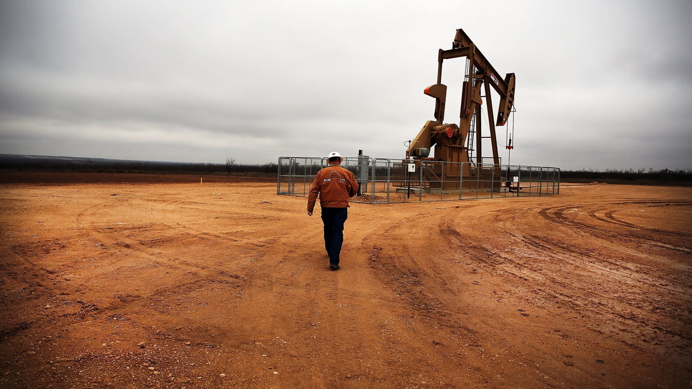 Rising Tensions Between the US and Iran Drive Oil Prices Above $70