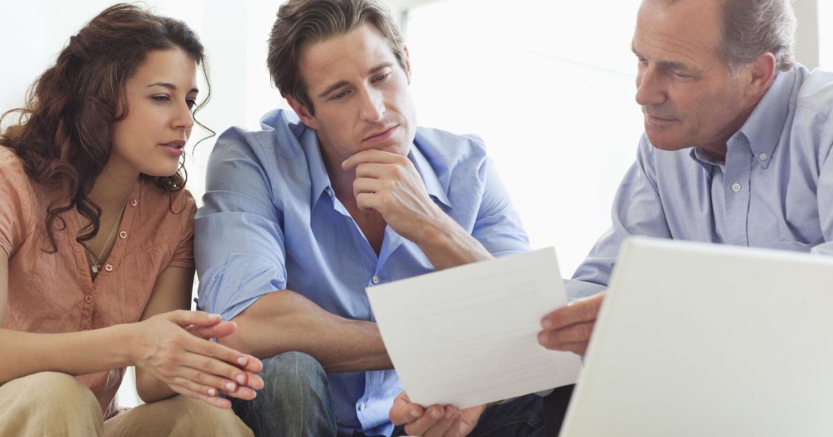 The Importance of Financial Advisors: Guiding Couples Through Financial Planning