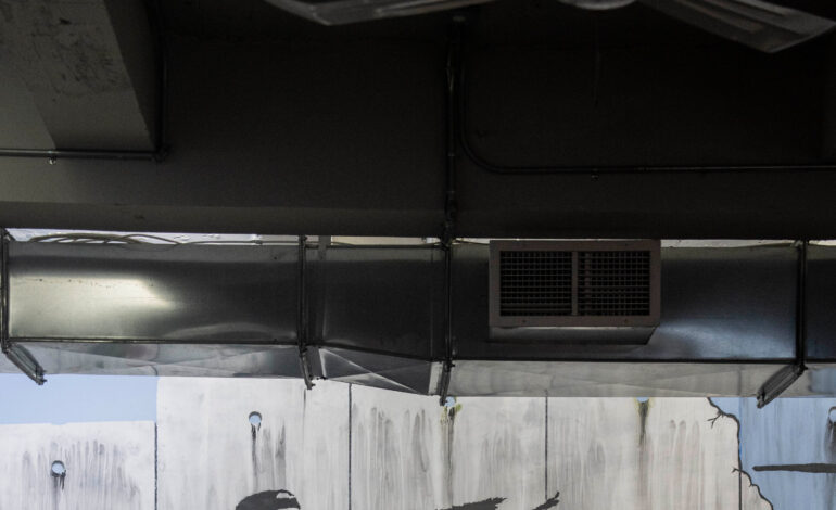 Unmasking Banksy: The Arrest that Revealed a Street Art Icon’s Identity